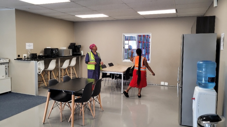 To Let commercial Property for Rent in Montague Park Western Cape